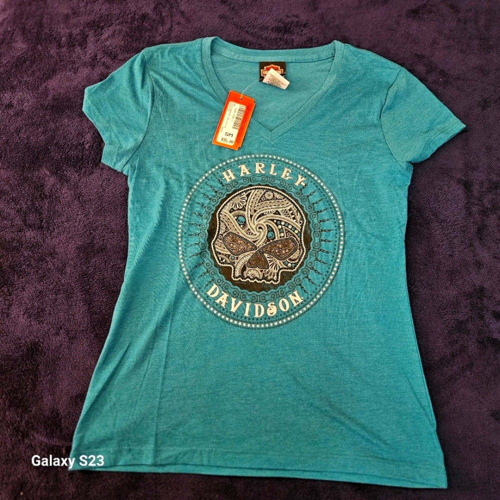 Harley-Davidson Blue V-Neck Tee Womens Size M